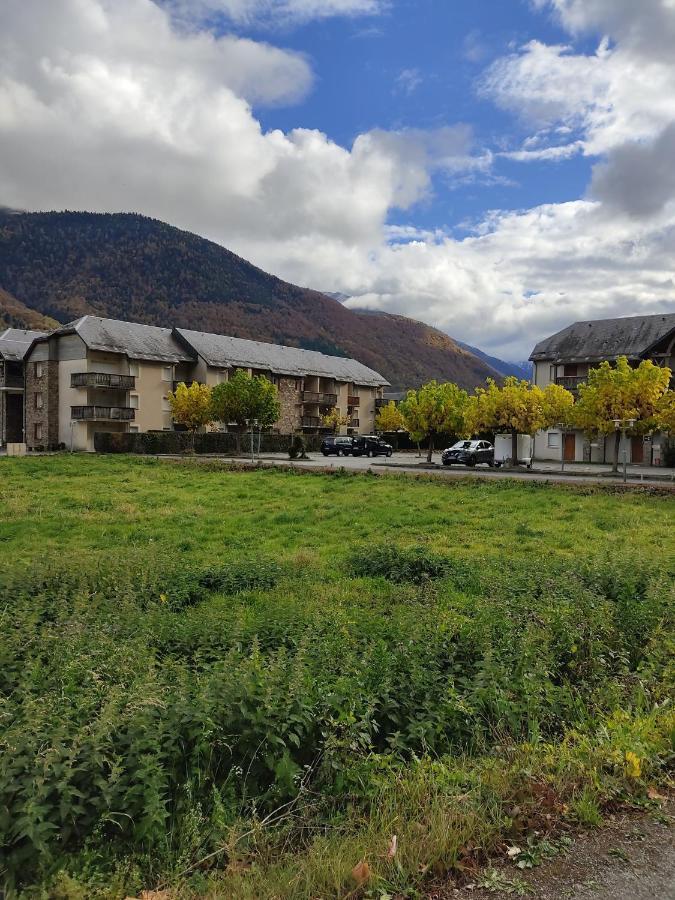 Le Nid Douillet Du Pic D'Aran Lägenhet Bagnères-de-Luchon Exteriör bild