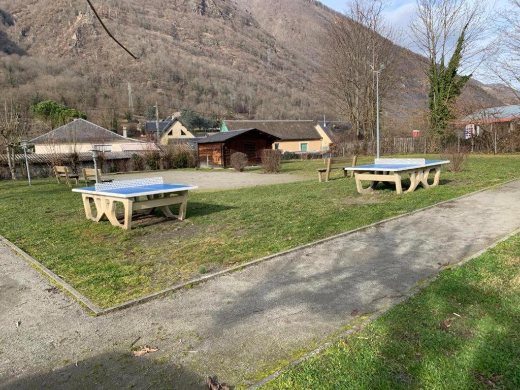Le Nid Douillet Du Pic D'Aran Lägenhet Bagnères-de-Luchon Exteriör bild